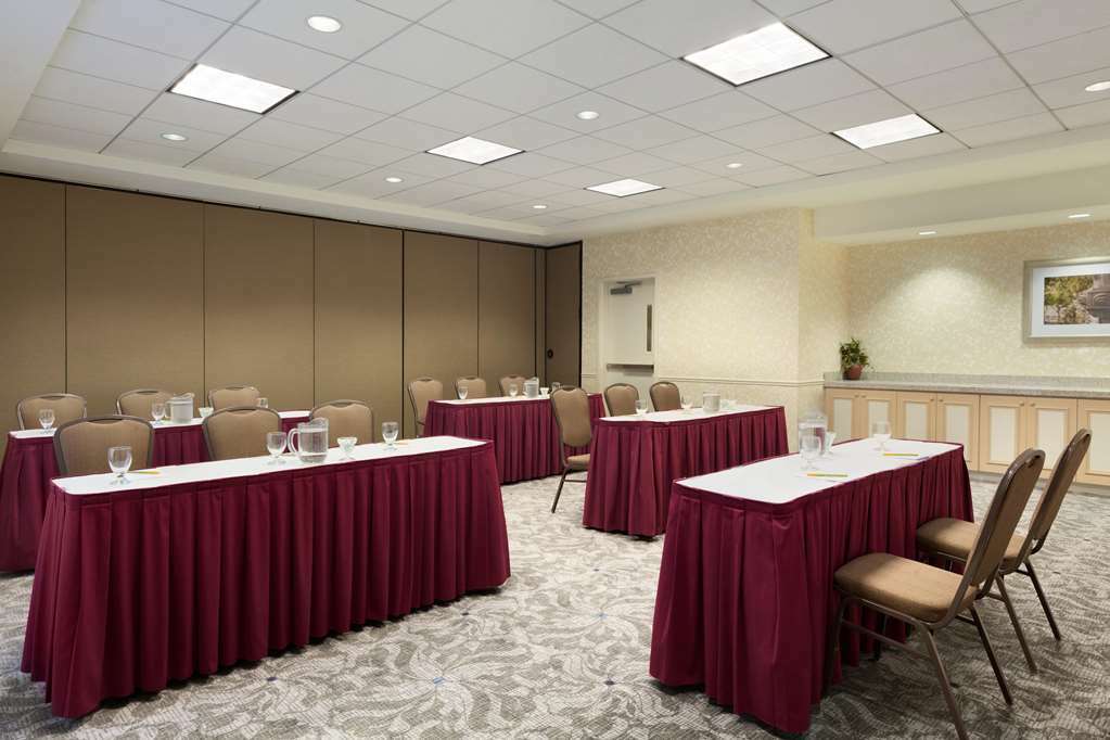 Hilton Garden Inn Gilroy Udogodnienia zdjęcie