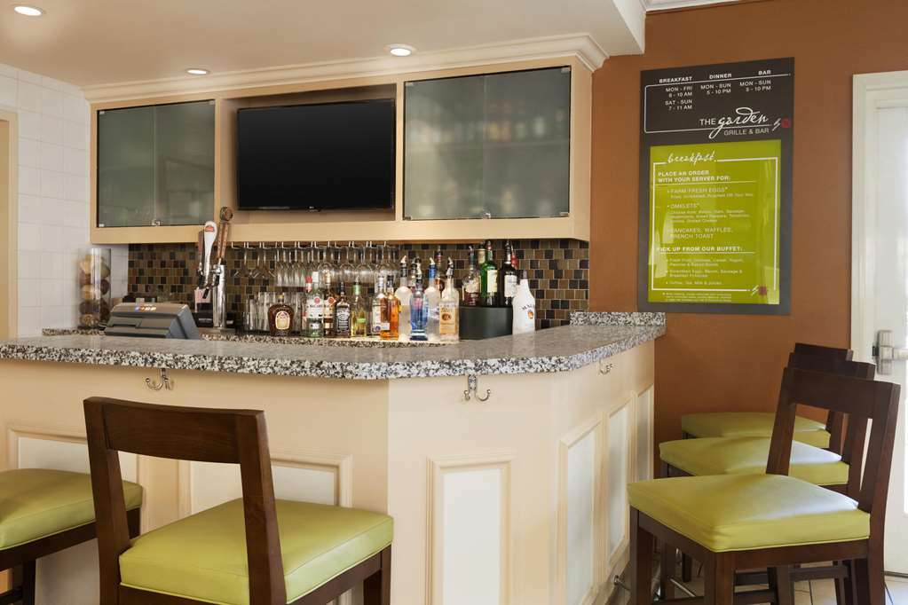 Hilton Garden Inn Gilroy Restauracja zdjęcie